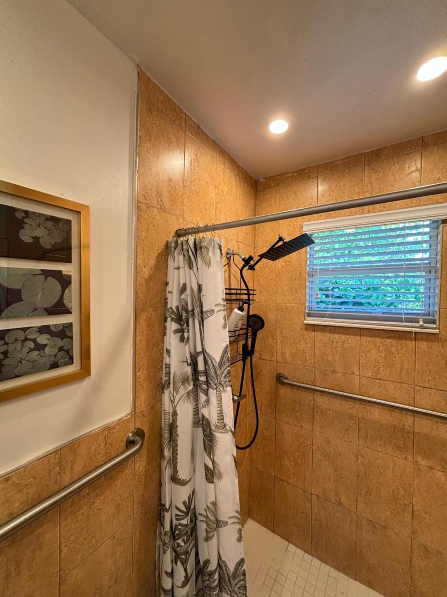 Deluxe Room In Best Location Miami In A 2 Bedrooms Unit - Parking, Laundry And Luggage Storage المظهر الخارجي الصورة