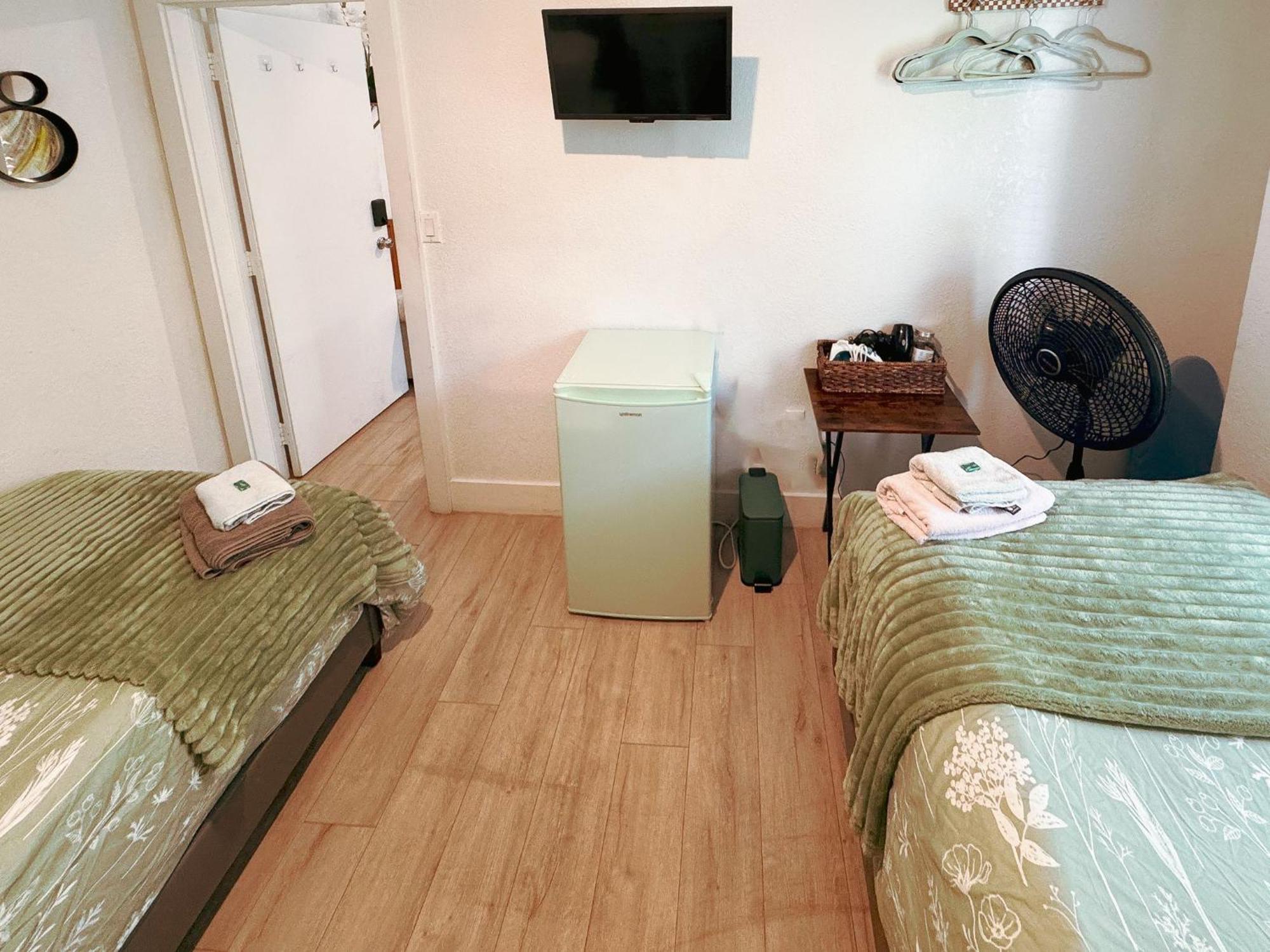 Deluxe Room In Best Location Miami In A 2 Bedrooms Unit - Parking, Laundry And Luggage Storage المظهر الخارجي الصورة